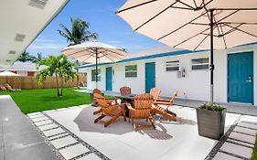 Lokal Rental Tropical Florida Destination
